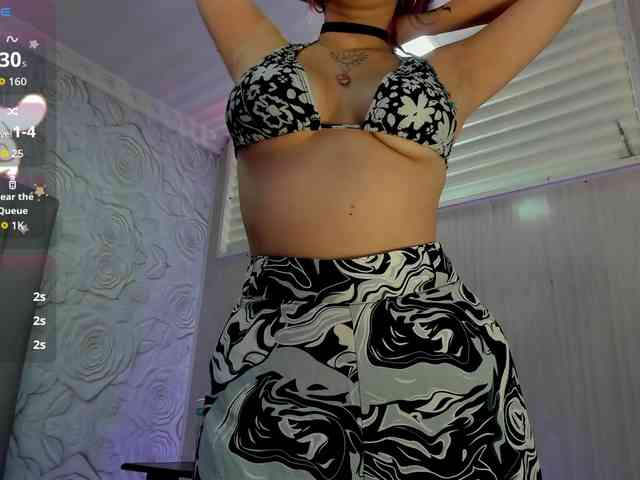 AlexaFoxy18