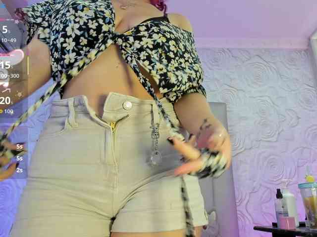 AlexaFoxy18