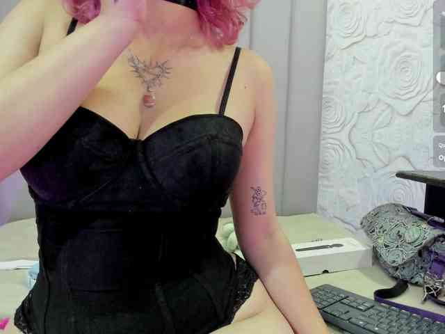 AlexaFoxy18