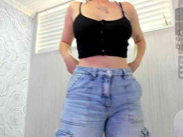 AlexaFoxy18