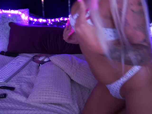 GraceHotDavies