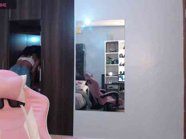 exlovergal webcam