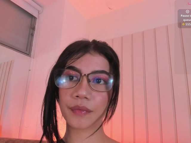 pikayle live cam on BongaCams