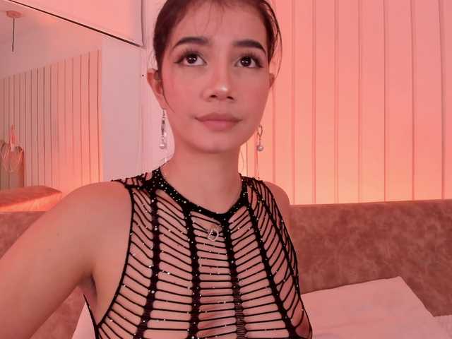pikayle live webcam show