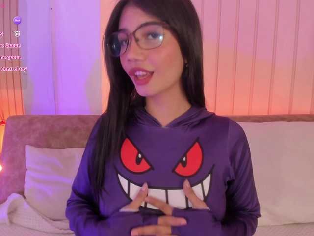 pikayle live webcam show