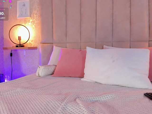 pikayle live cam on BongaCams