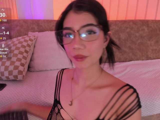 pikayle live cam on BongaCams