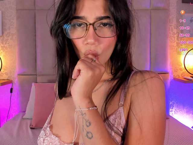 pikayle live cam on BongaCams