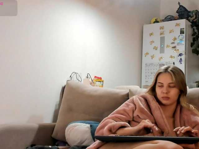 Girlalonehome