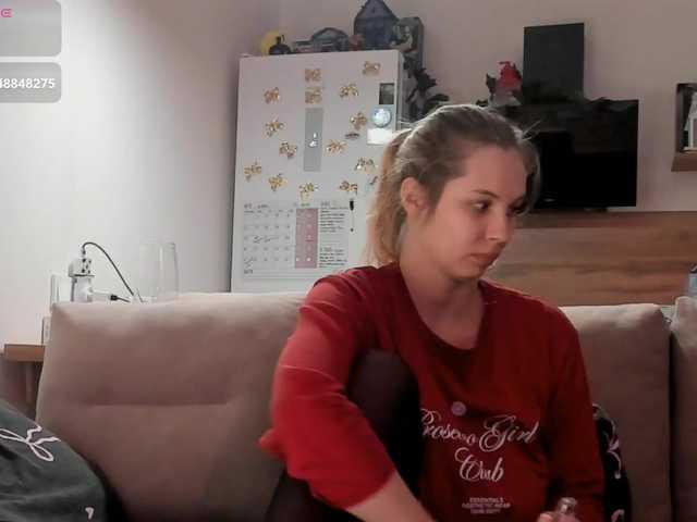 Girlalonehome
