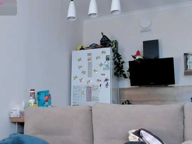Girlalonehome