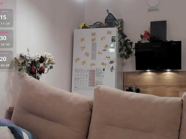 Girlalonehome live cam on BongaCams