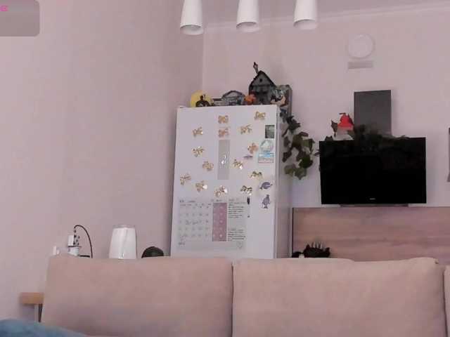 Girlalonehome live cam on BongaCams