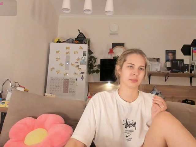 Girlalonehome