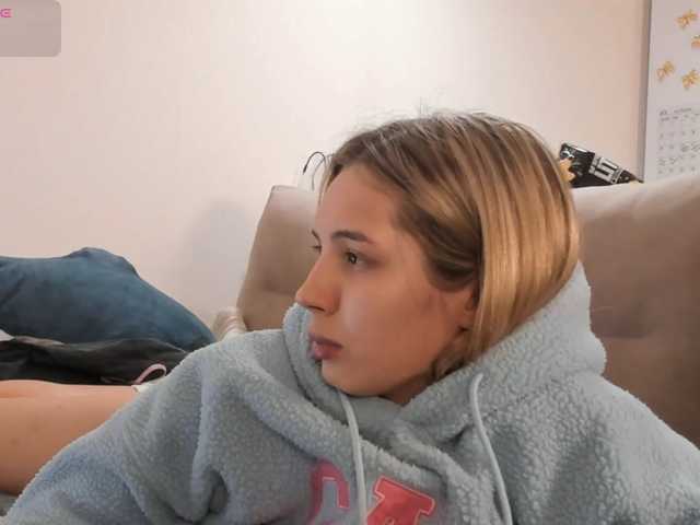 Girlalonehome