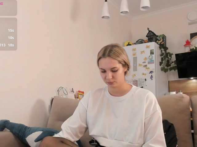 Girlalonehome