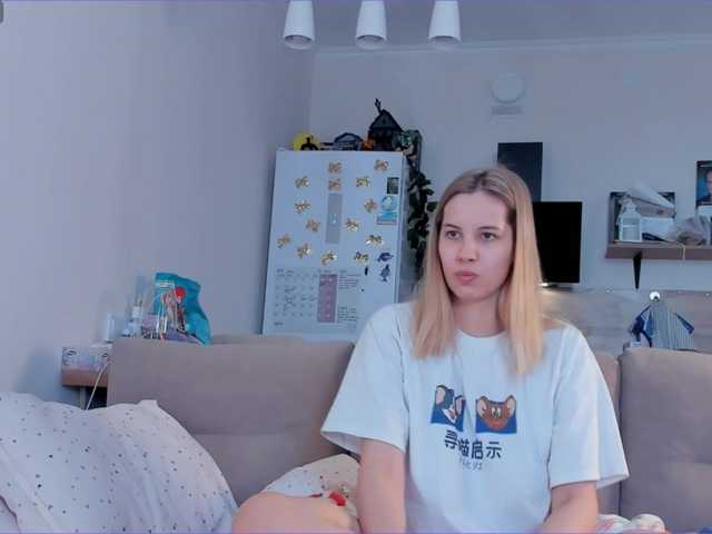 Girlalonehome