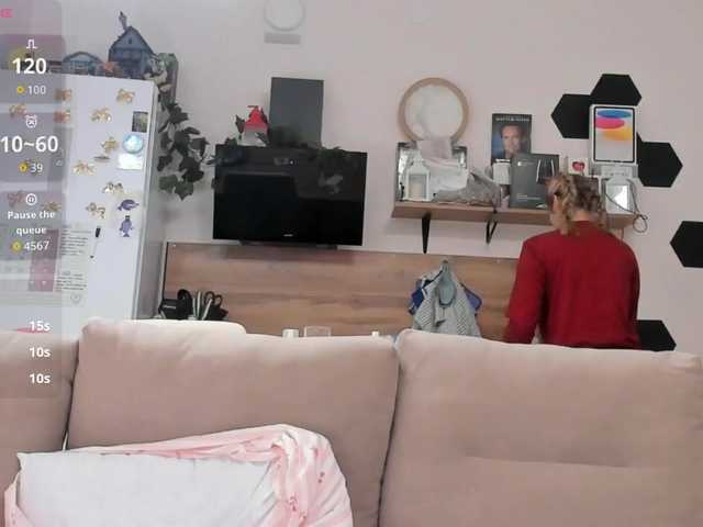 Girlalonehome