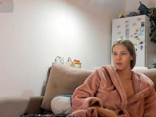 Girlalonehome