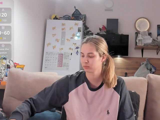 Girlalonehome live cam on BongaCams