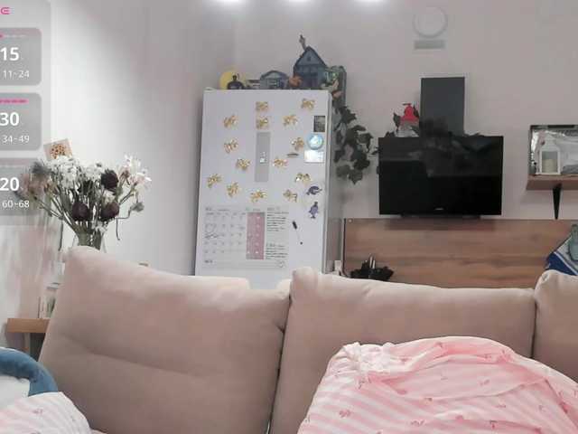 Girlalonehome live cam on BongaCams