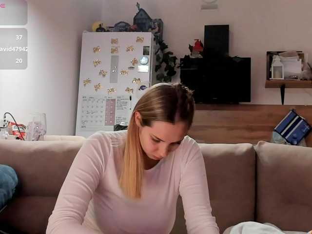 Girlalonehome