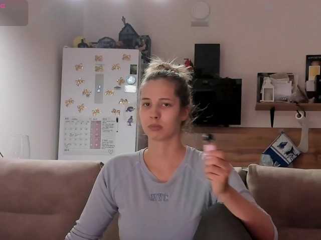 Girlalonehome
