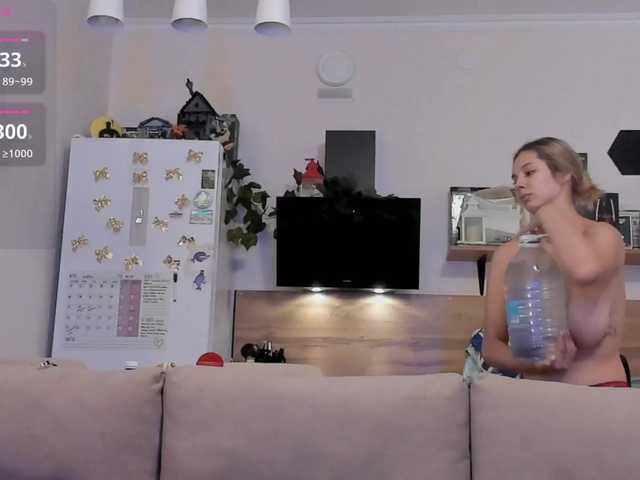 Girlalonehome live cam on BongaCams
