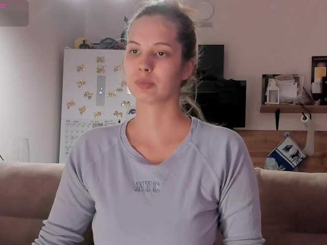 Girlalonehome