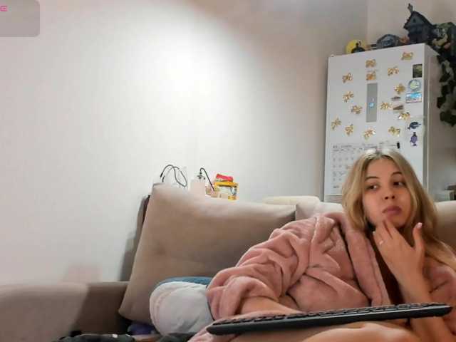 Girlalonehome