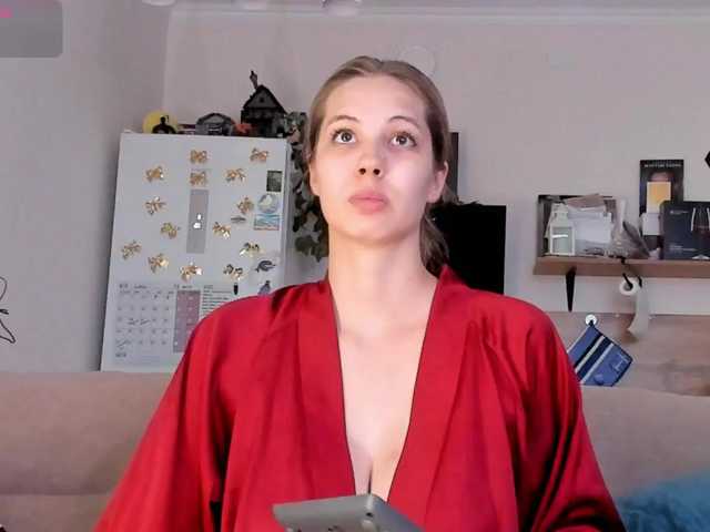 Girlalonehome live cam on BongaCams