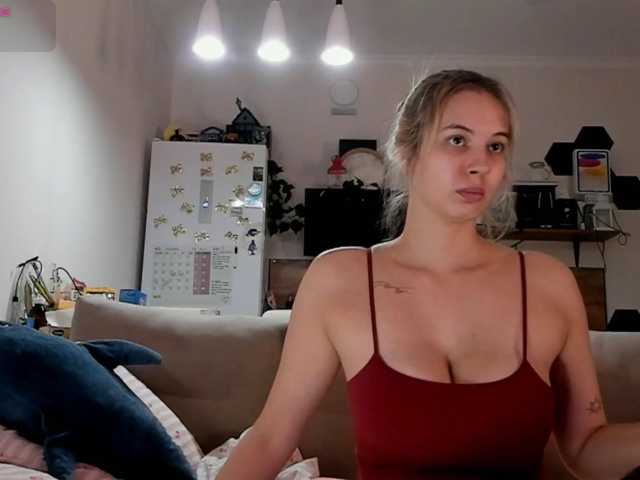 Girlalonehome