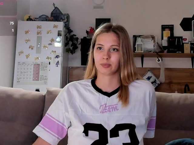 Girlalonehome
