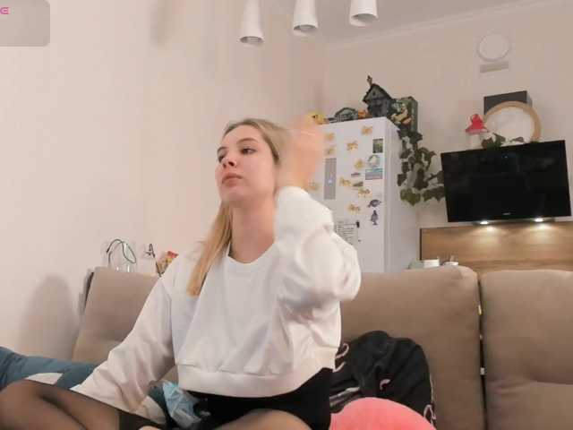 Girlalonehome
