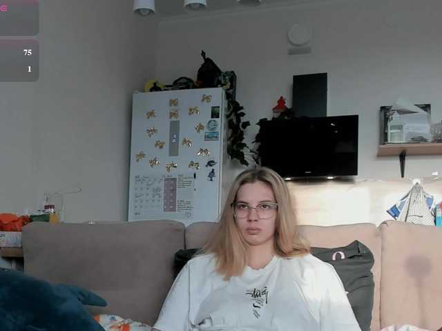 Girlalonehome