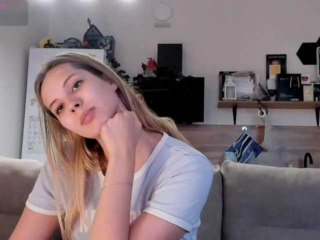 Girlalonehome