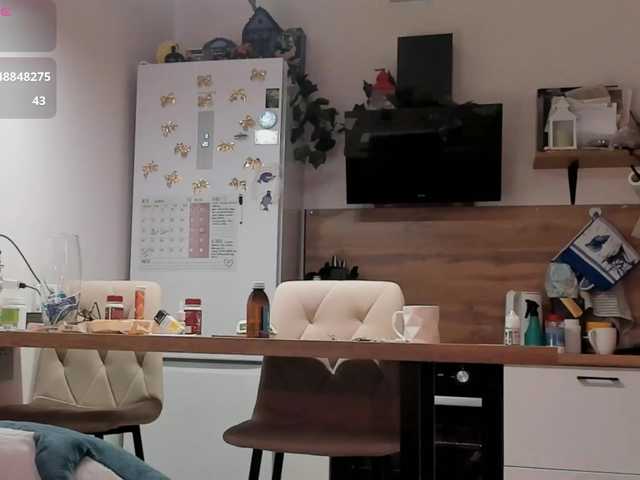 Girlalonehome live cam on BongaCams