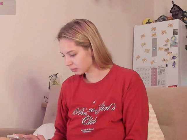 Girlalonehome