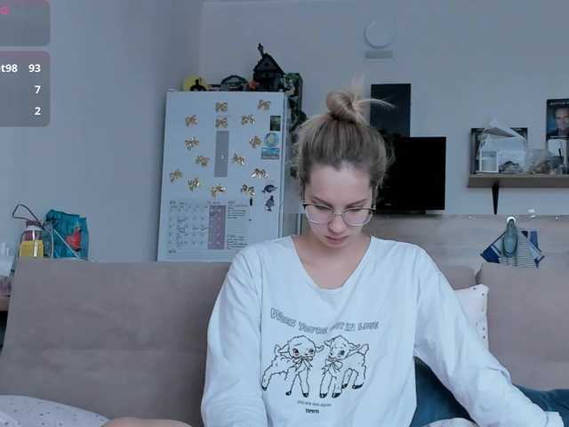 Girlalonehome