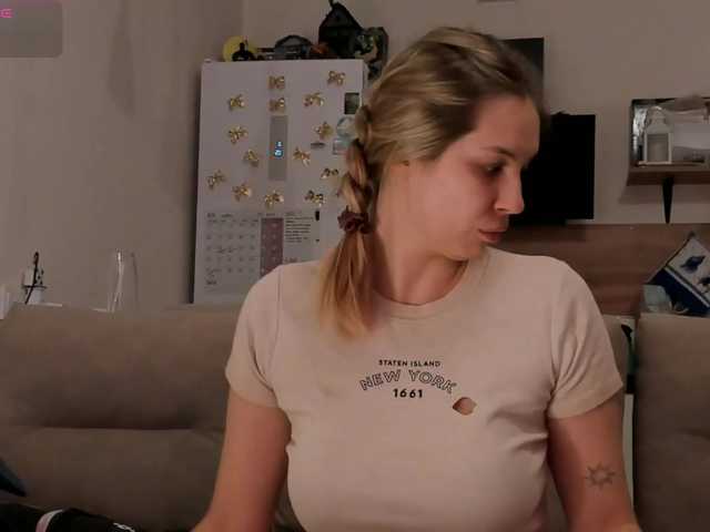 Girlalonehome