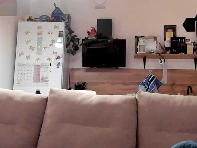 Girlalonehome