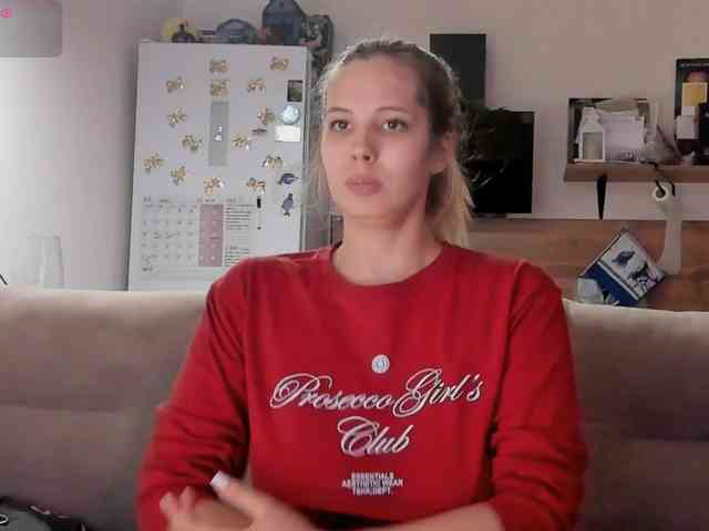 Girlalonehome