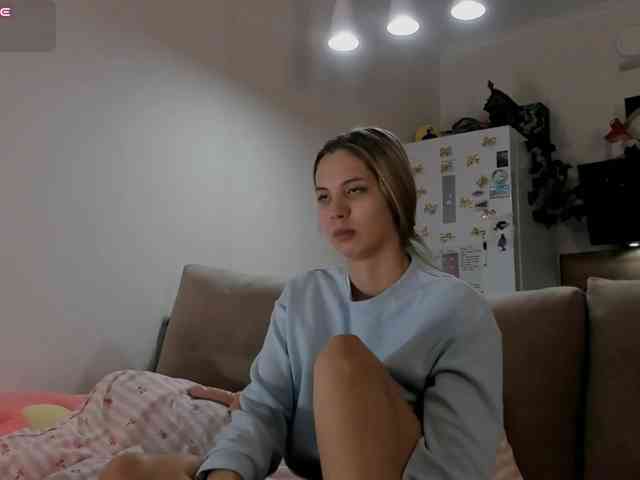 Girlalonehome
