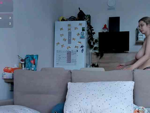 Girlalonehome