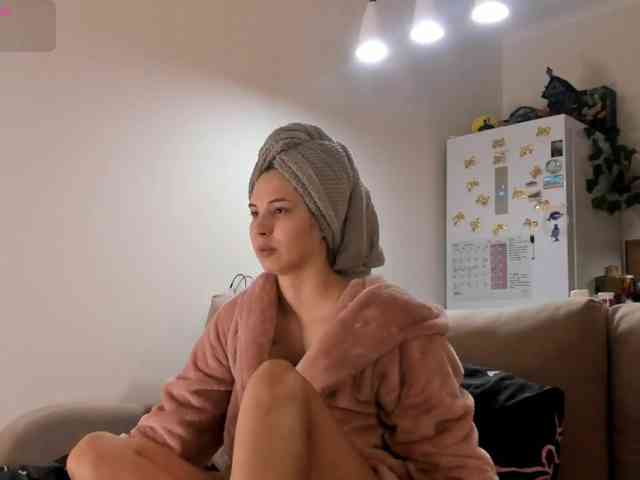 Girlalonehome
