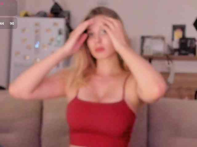 Girlalonehome Live Webcam on BongaCams