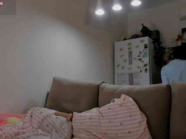 Girlalonehome
