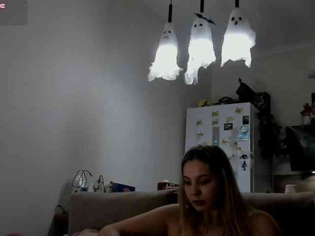 Girlalonehome