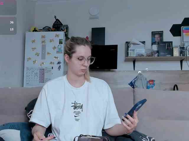 Girlalonehome