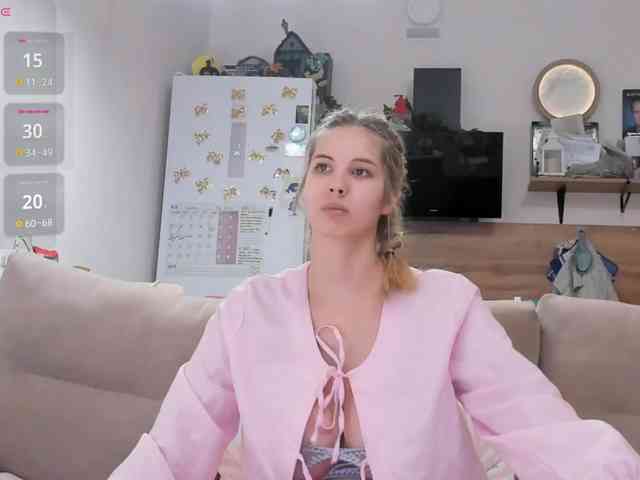 Girlalonehome Girlalonehome